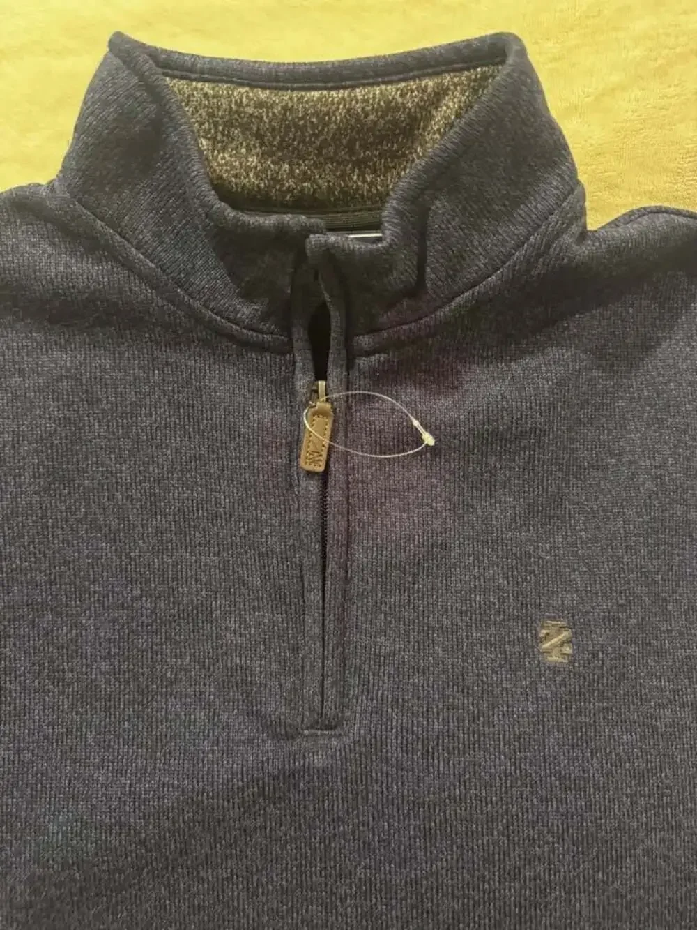 IZOD Blue 1/4 Zip Pullover Men’s Medium